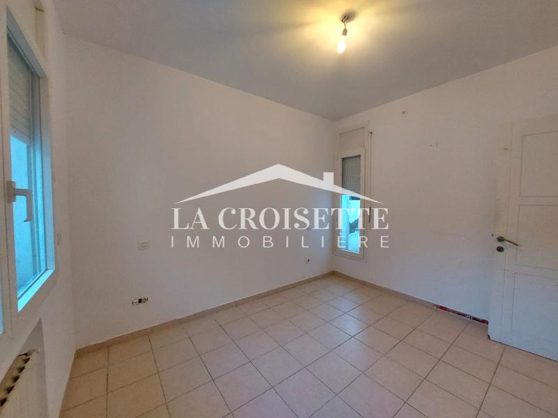 Appartement S+3 avec jardin à La marsa